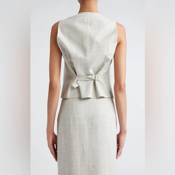 RÓHE Overlap Asymmetric Slub Waistcoat V-neck cut linen-enriched size 36 (Small) - Picture 4 of 16